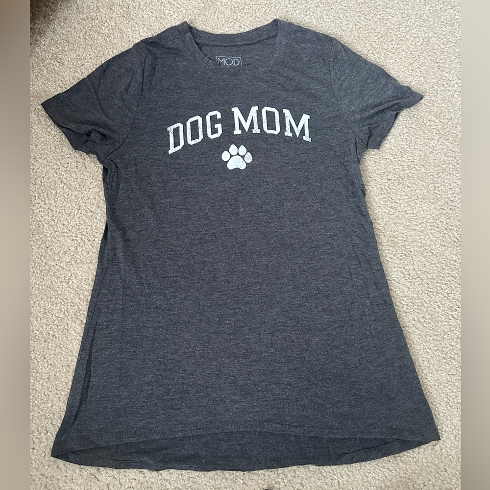 Dog mom tshirt